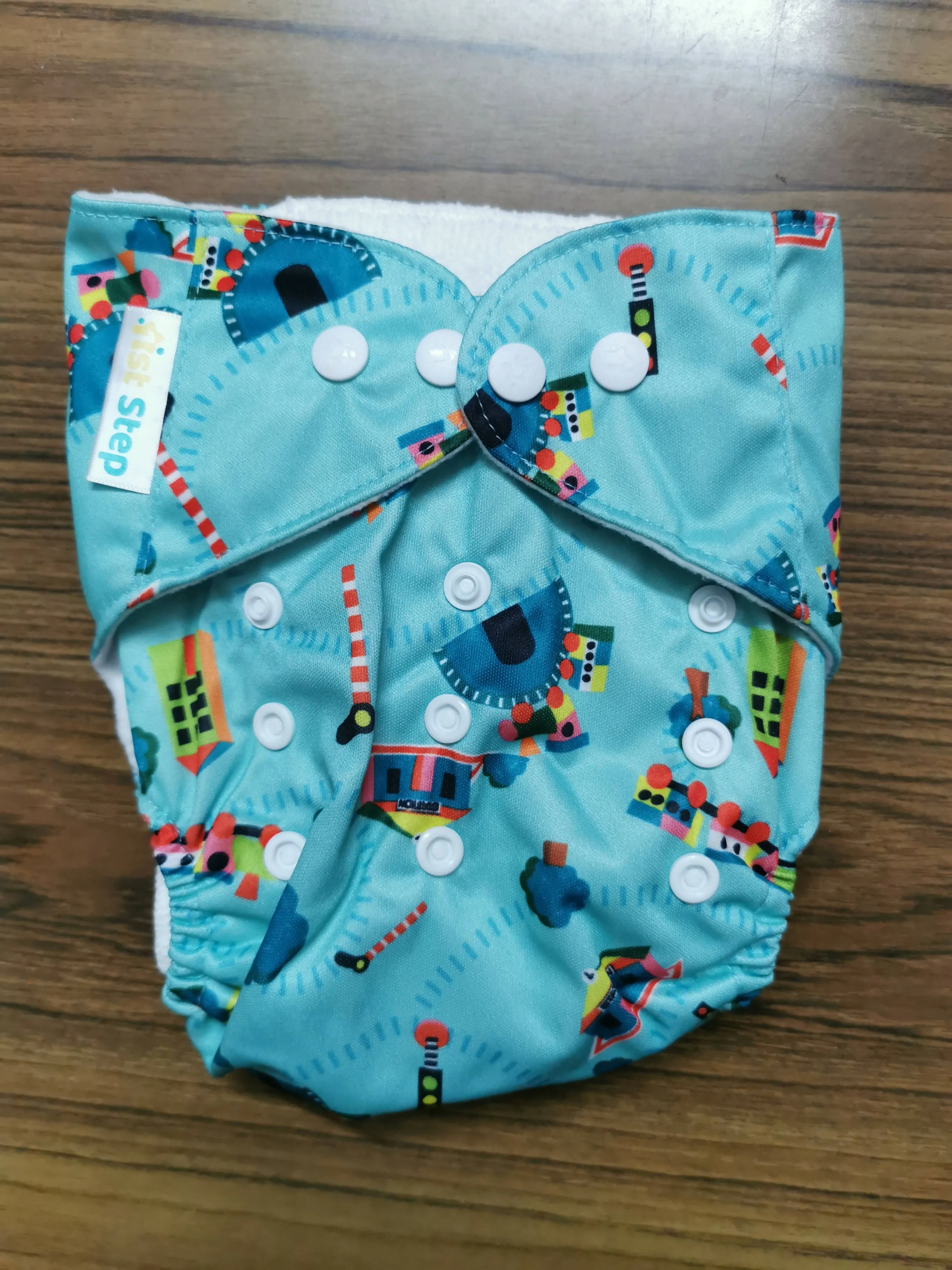 1st STEP Size Free size Adjustable, Washable and Reusable Diaper with Diaper Liner (Green)