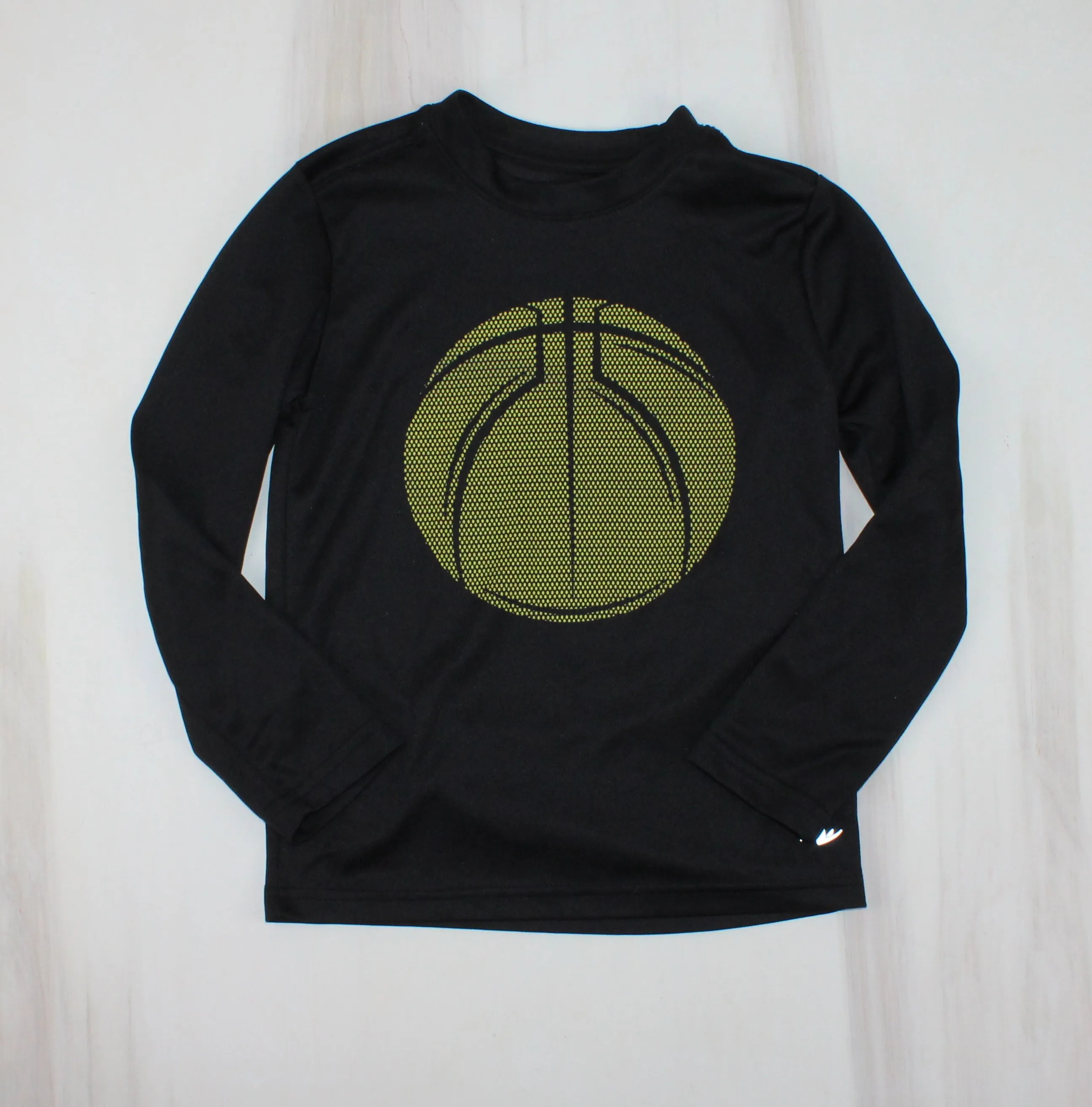 ATHLETIC WORKS BASKETBALL LONG SLEEVE TOP 6Y EUC