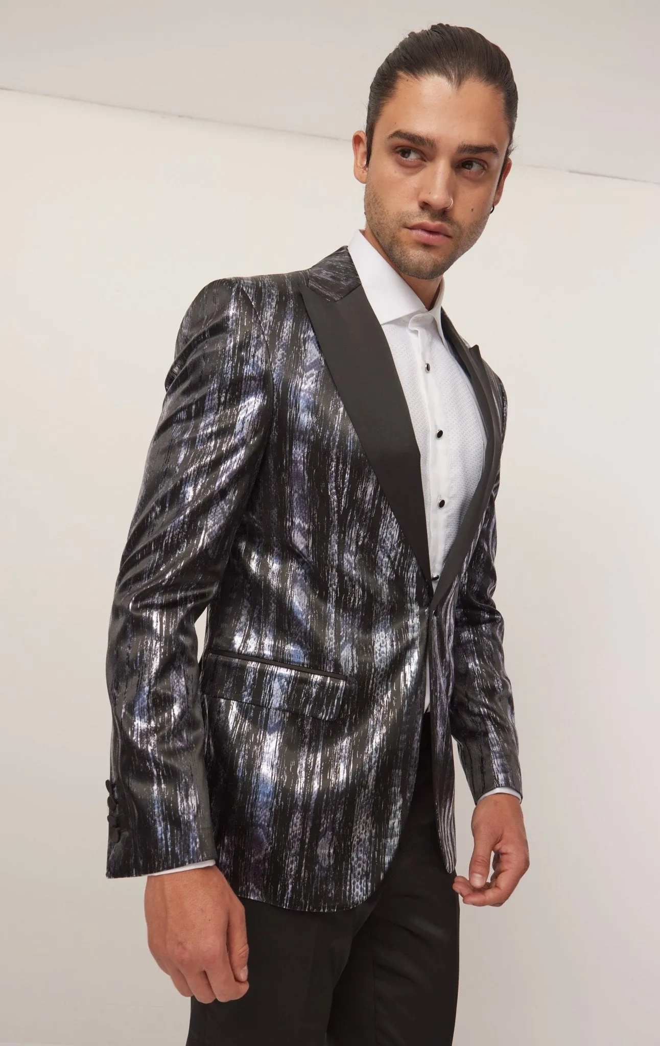 Brush Stroke Wet Look Peak Lapel Tuxedo Jacket - Silver