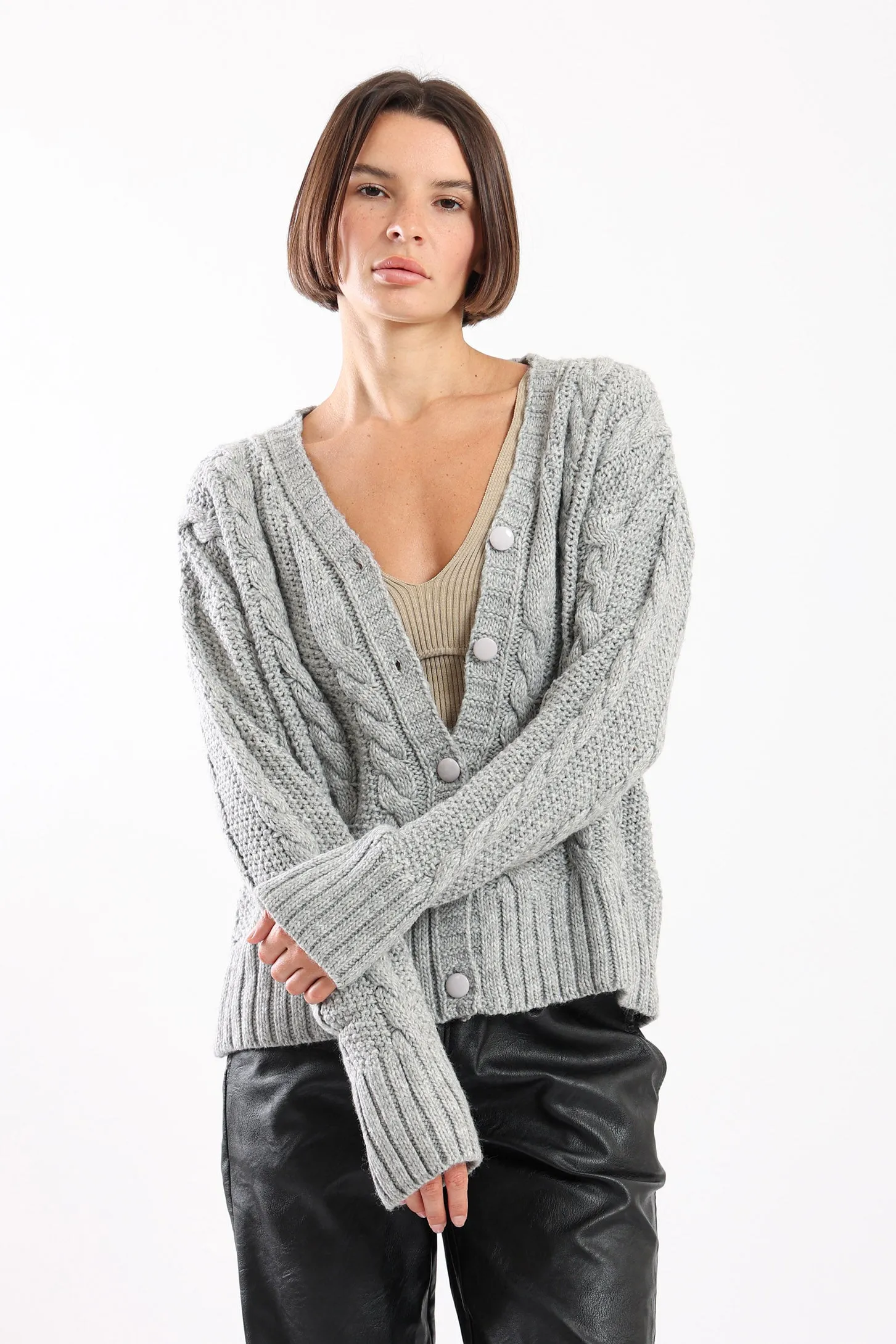 BUTTON UP KNIT CARDIGAN - GREY