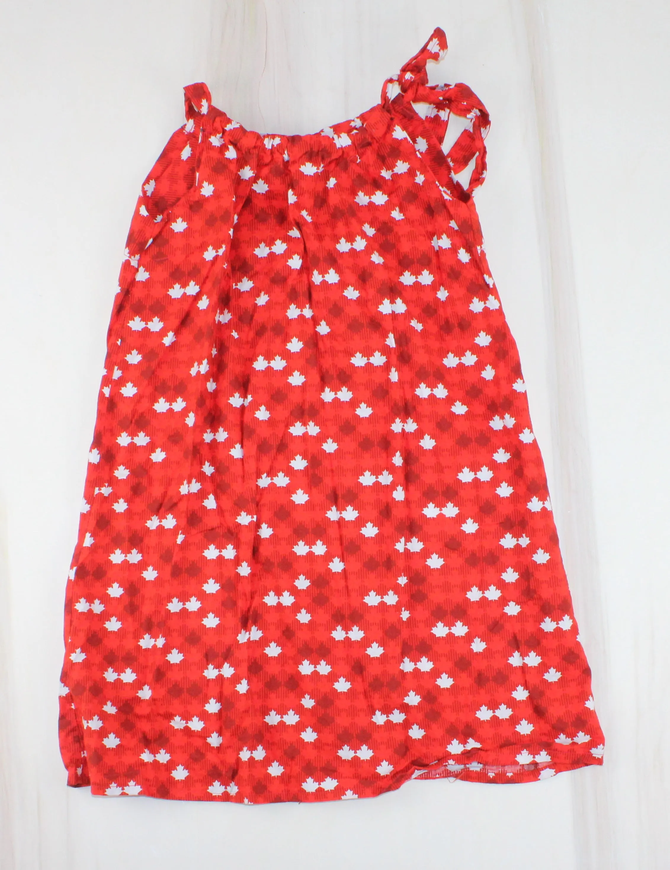 CANADA HANDMADE PILLOWCASE DRESS APPROX 5-7Y EUC