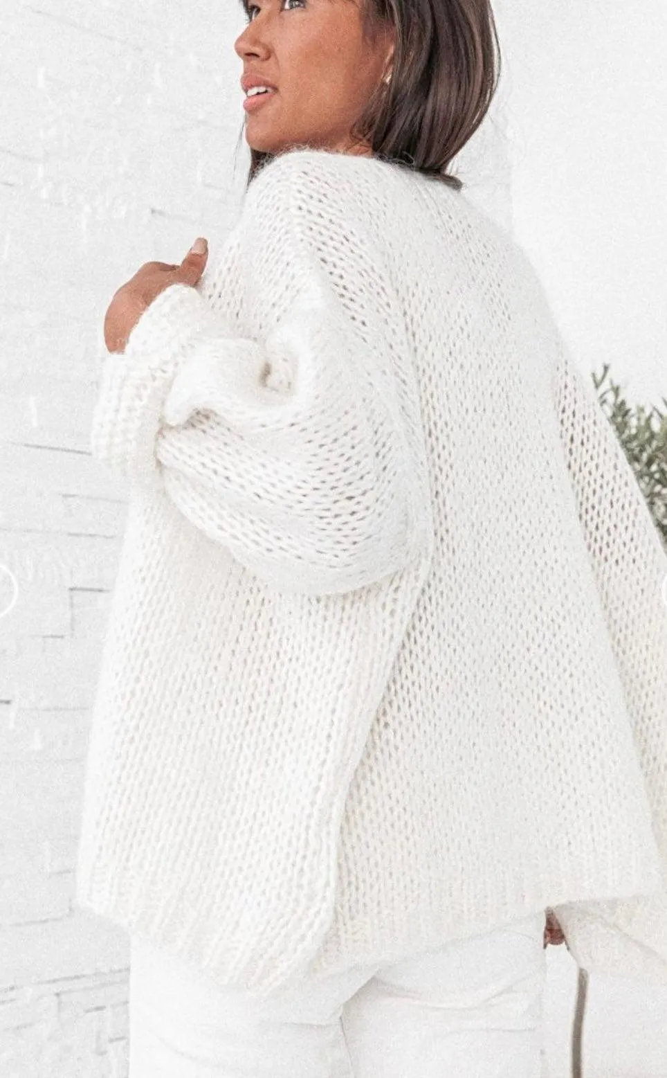 Chunky open knit Cardigan Luna in White