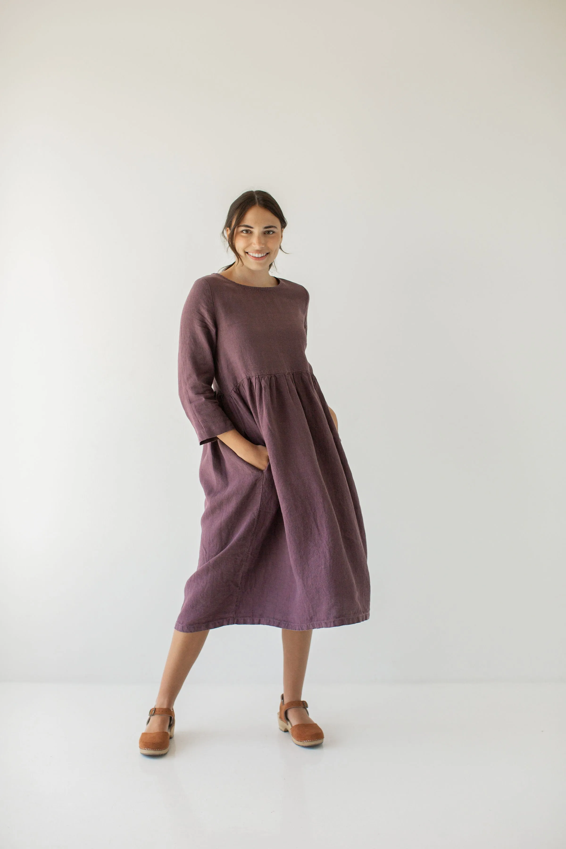 'Joan' Organic Linen Quarter Sleeve Midi Dress in Dusty Purple