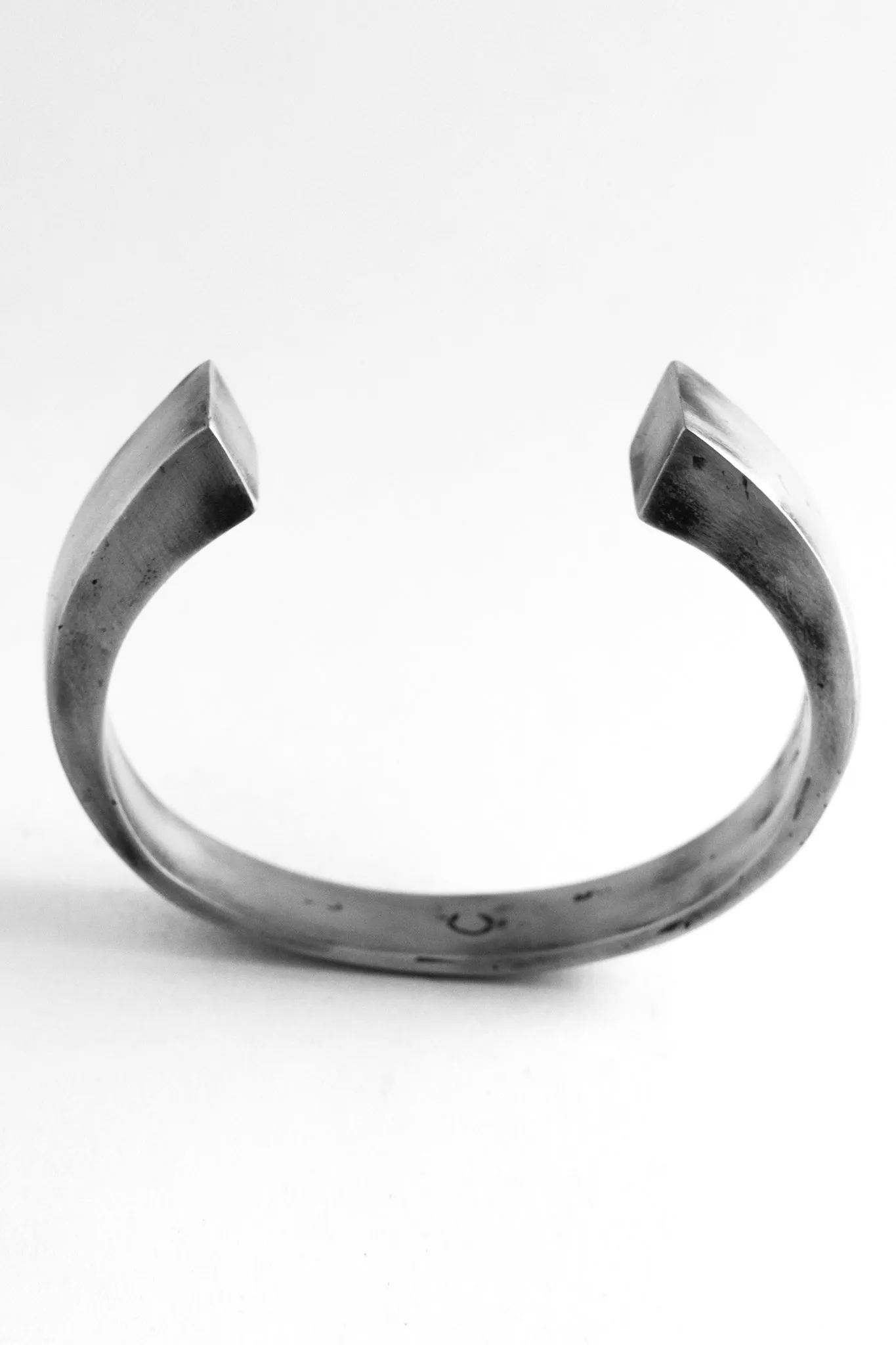 Large Toro Bangle