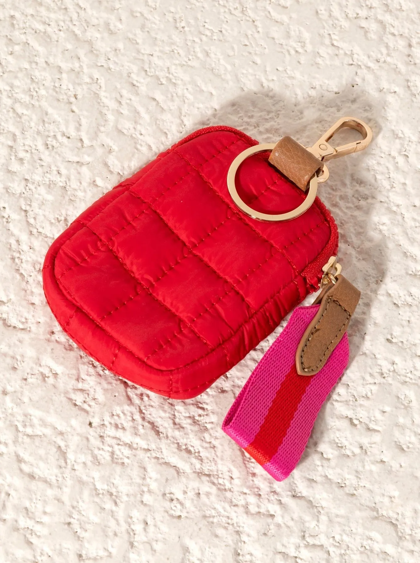 Shiraleah Ezra Quilted Nylon Clip-On Pouch, Red