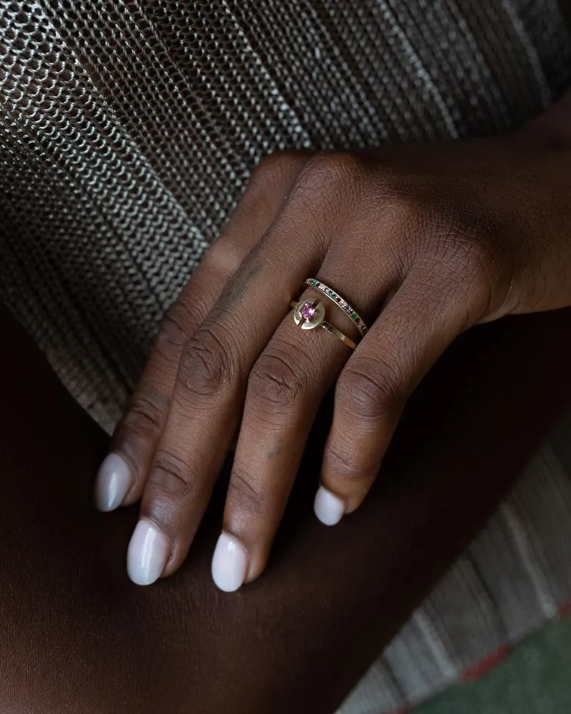 Stein Ring in 14k Yellow Gold with a Pink Tourmaline