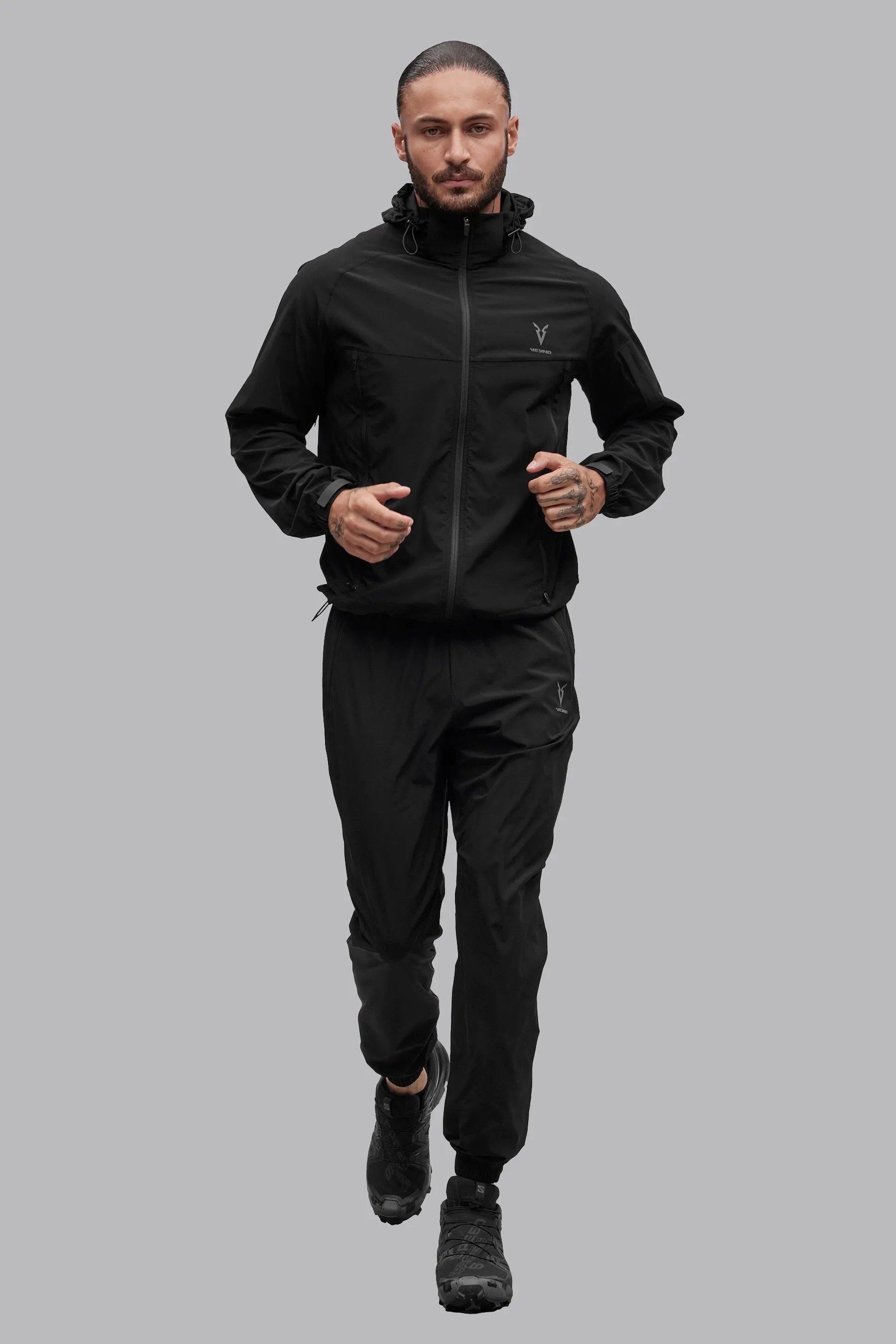 V_LYTE RUNNING JACKET - Black