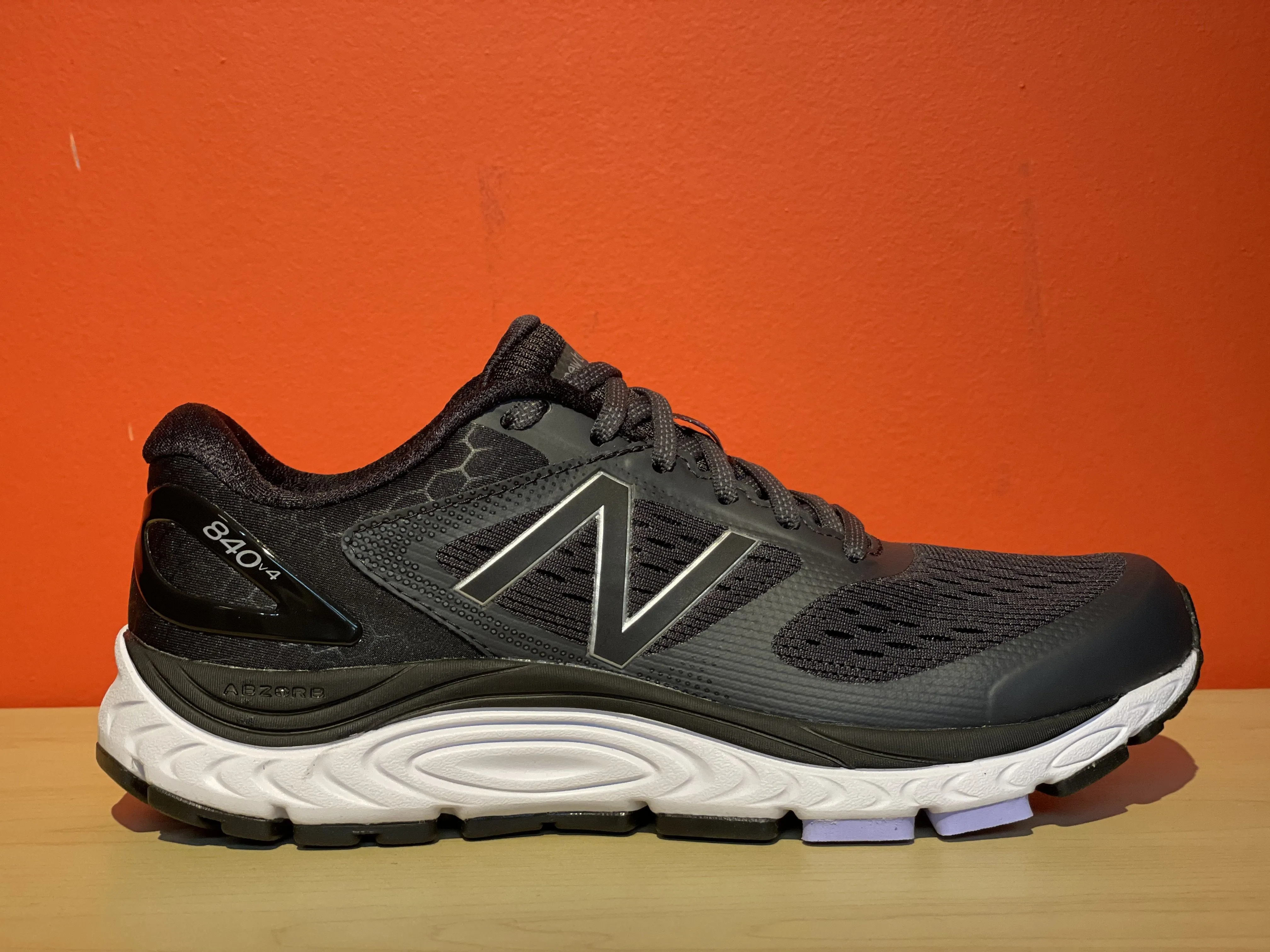 Women’s New Balance 840v4